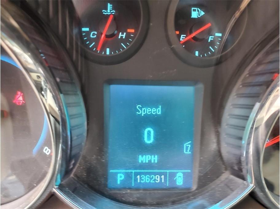 Chevrolet Cruze 4dr Sdn LTZ 2011