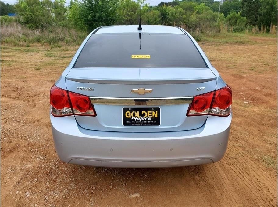 Chevrolet Cruze 4dr Sdn LTZ 2011