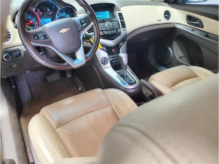 Chevrolet Cruze 4dr Sdn LTZ 2011
