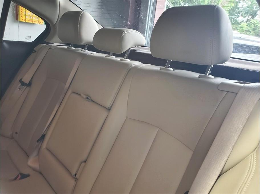 Chevrolet Cruze 4dr Sdn LTZ 2011