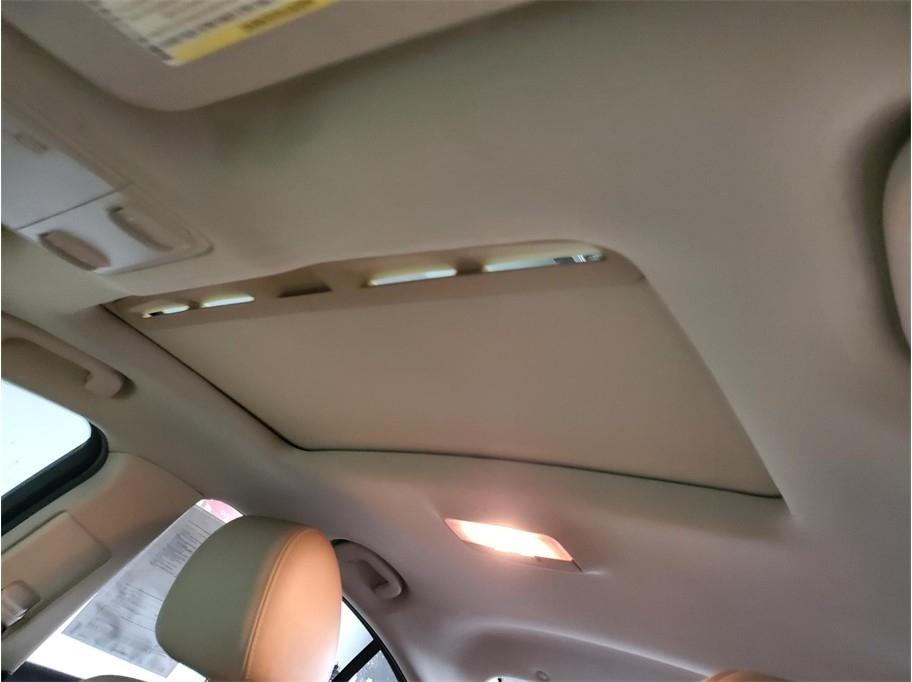 Chevrolet Cruze 4dr Sdn LTZ 2011