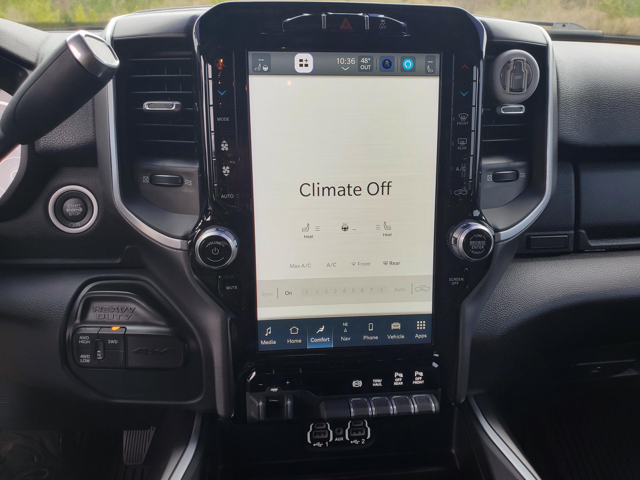 RAM 3500 Big Horn 4x4 Crew Cab 8' Box 2022