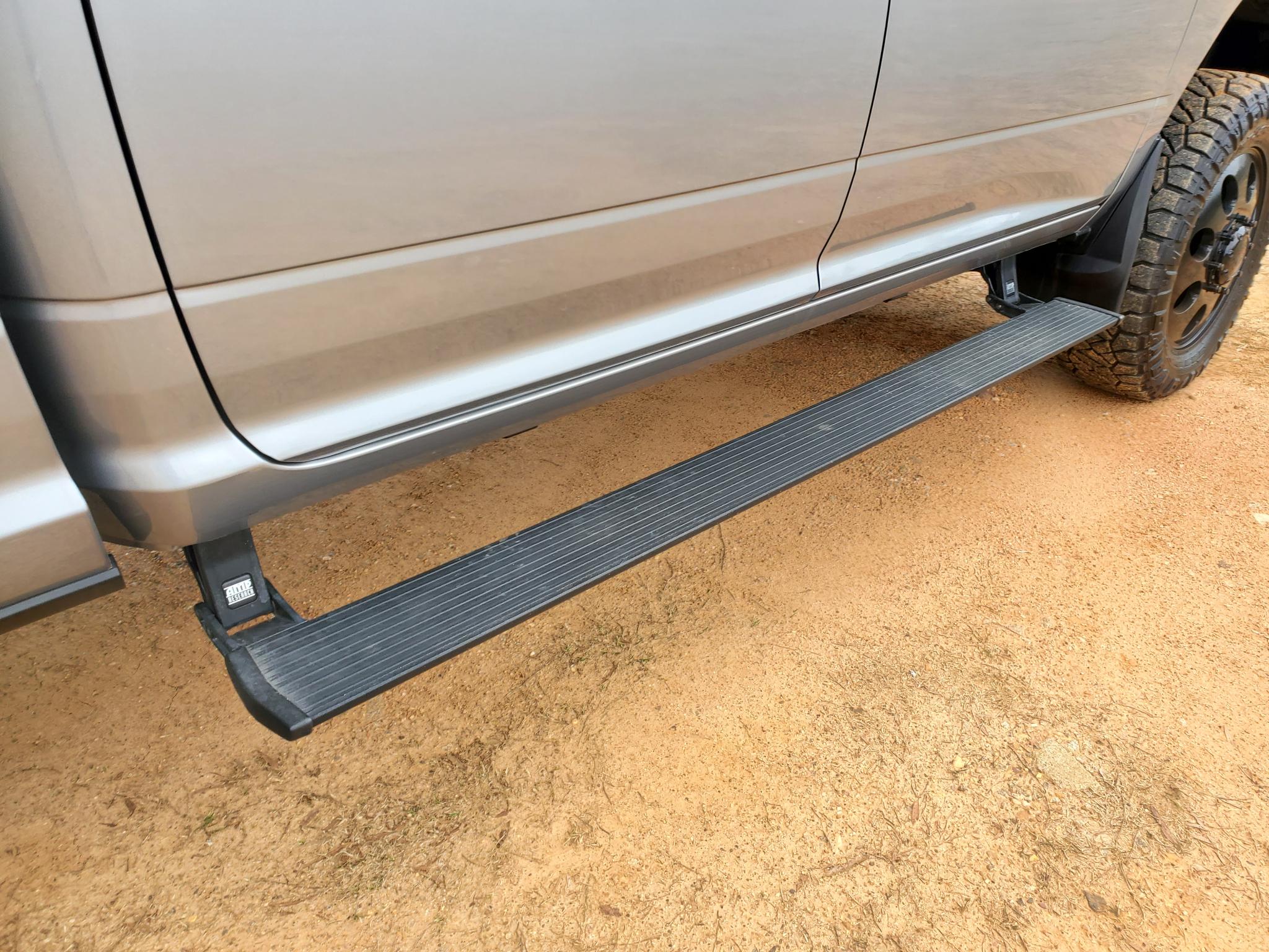 RAM 3500 Big Horn 4x4 Crew Cab 8' Box 2022