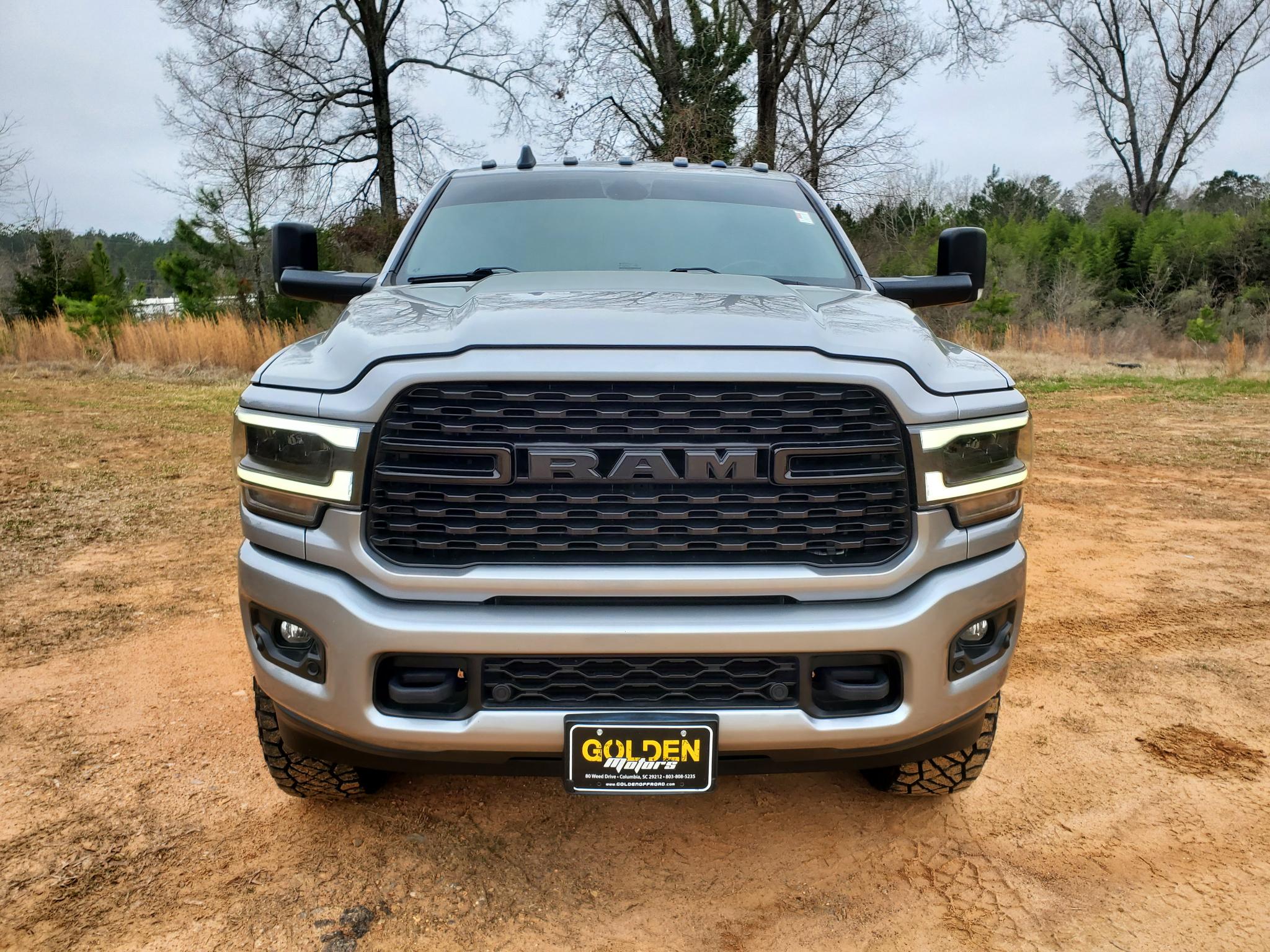 RAM 3500 Big Horn 4x4 Crew Cab 8' Box 2022