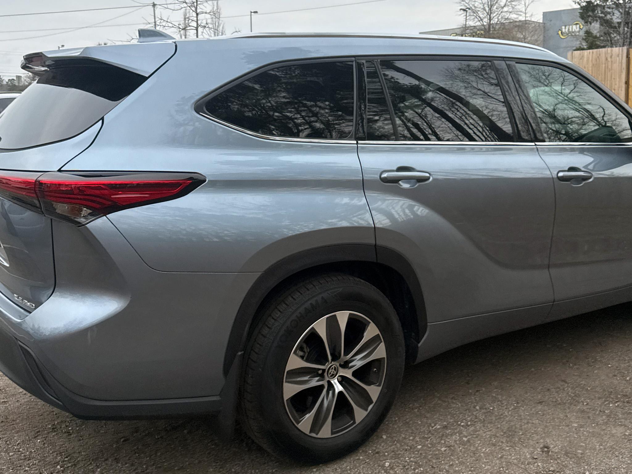Toyota Highlander XLE AWD (Natl) 2021