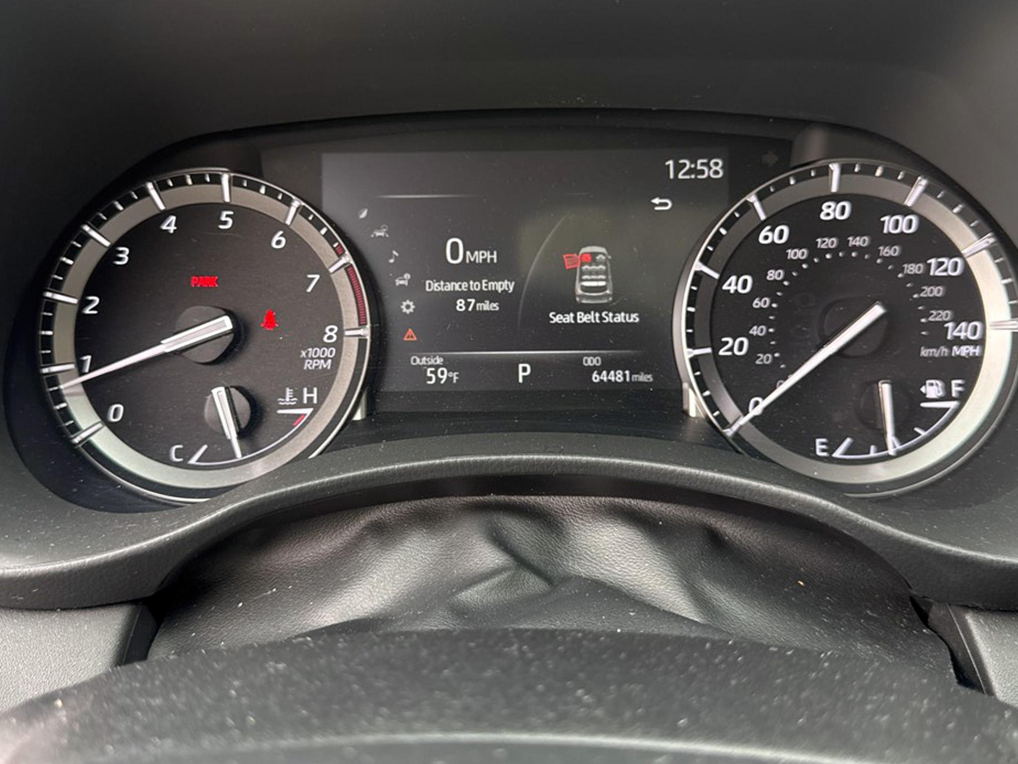 Toyota Highlander XLE AWD (Natl) 2021