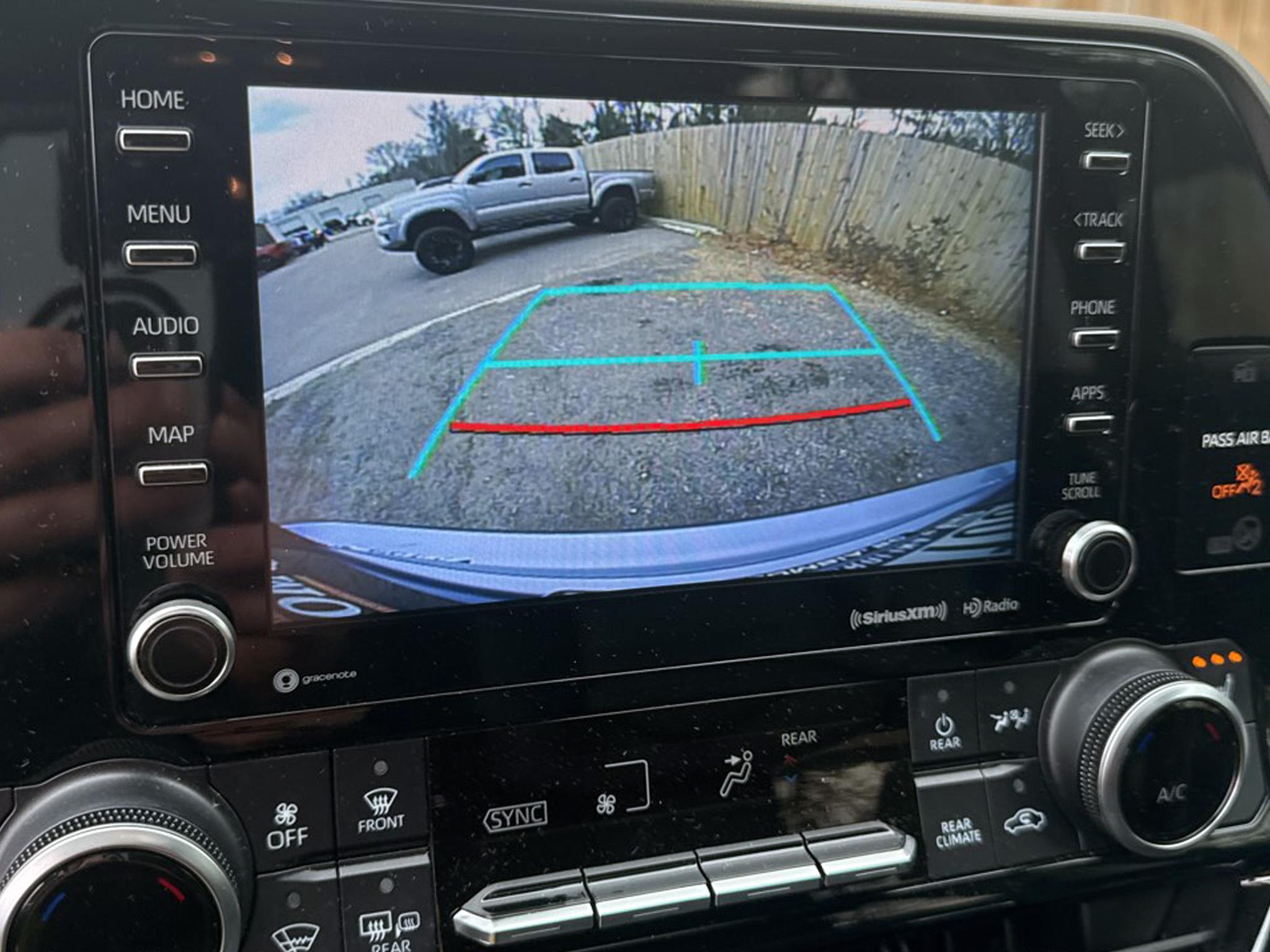 Toyota Highlander XLE AWD (Natl) 2021