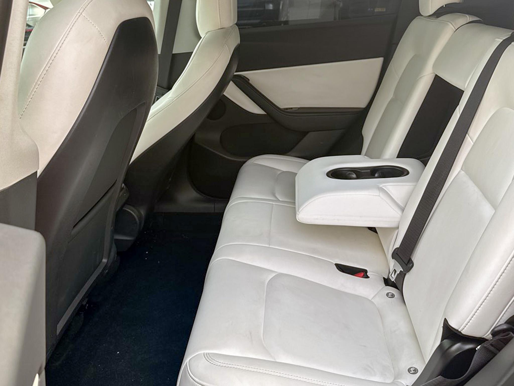 Tesla Model Y Performance AWD 2021