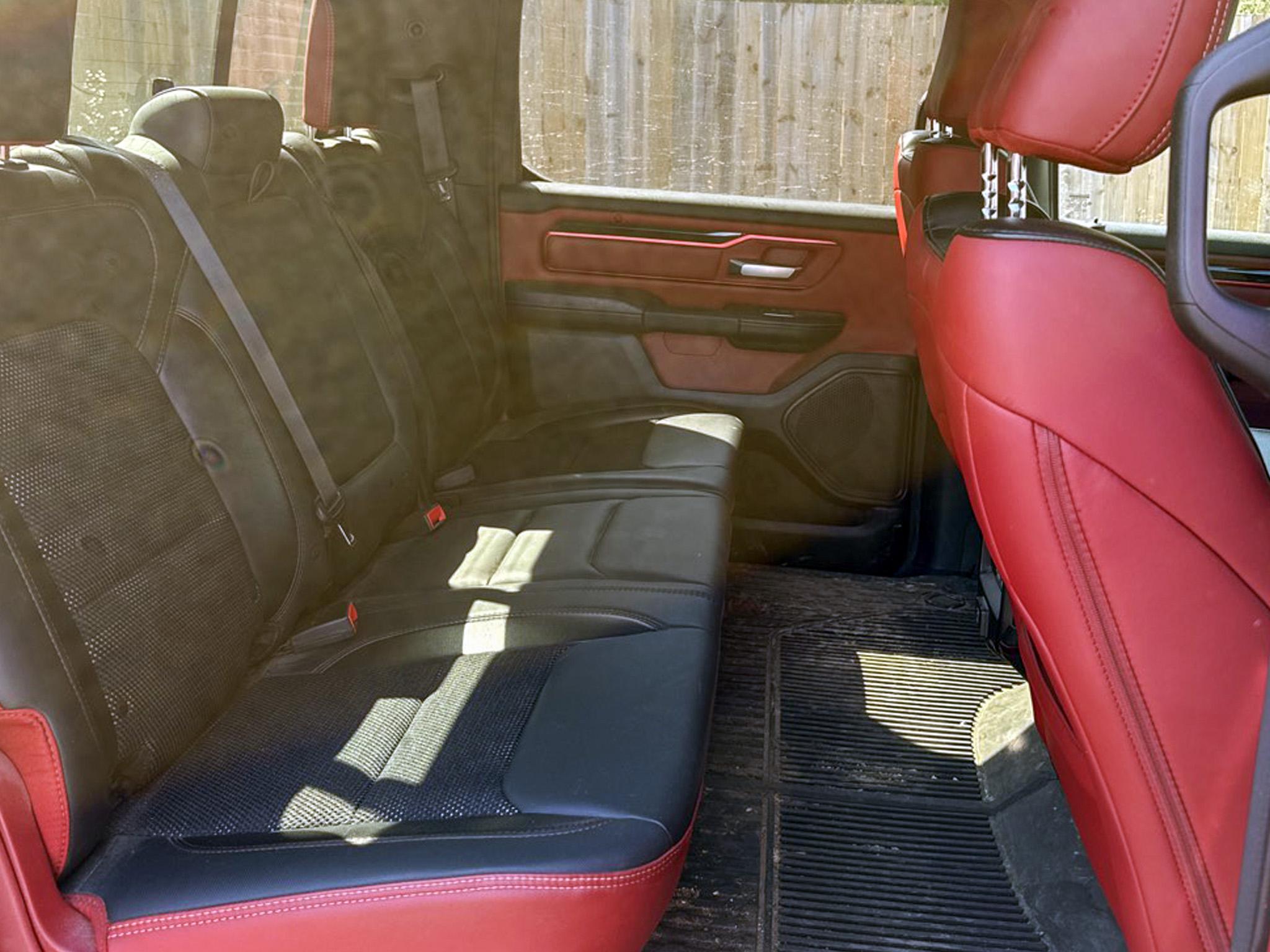 RAM 1500 Rebel 4x4 Crew Cab 5'7" Box 2019