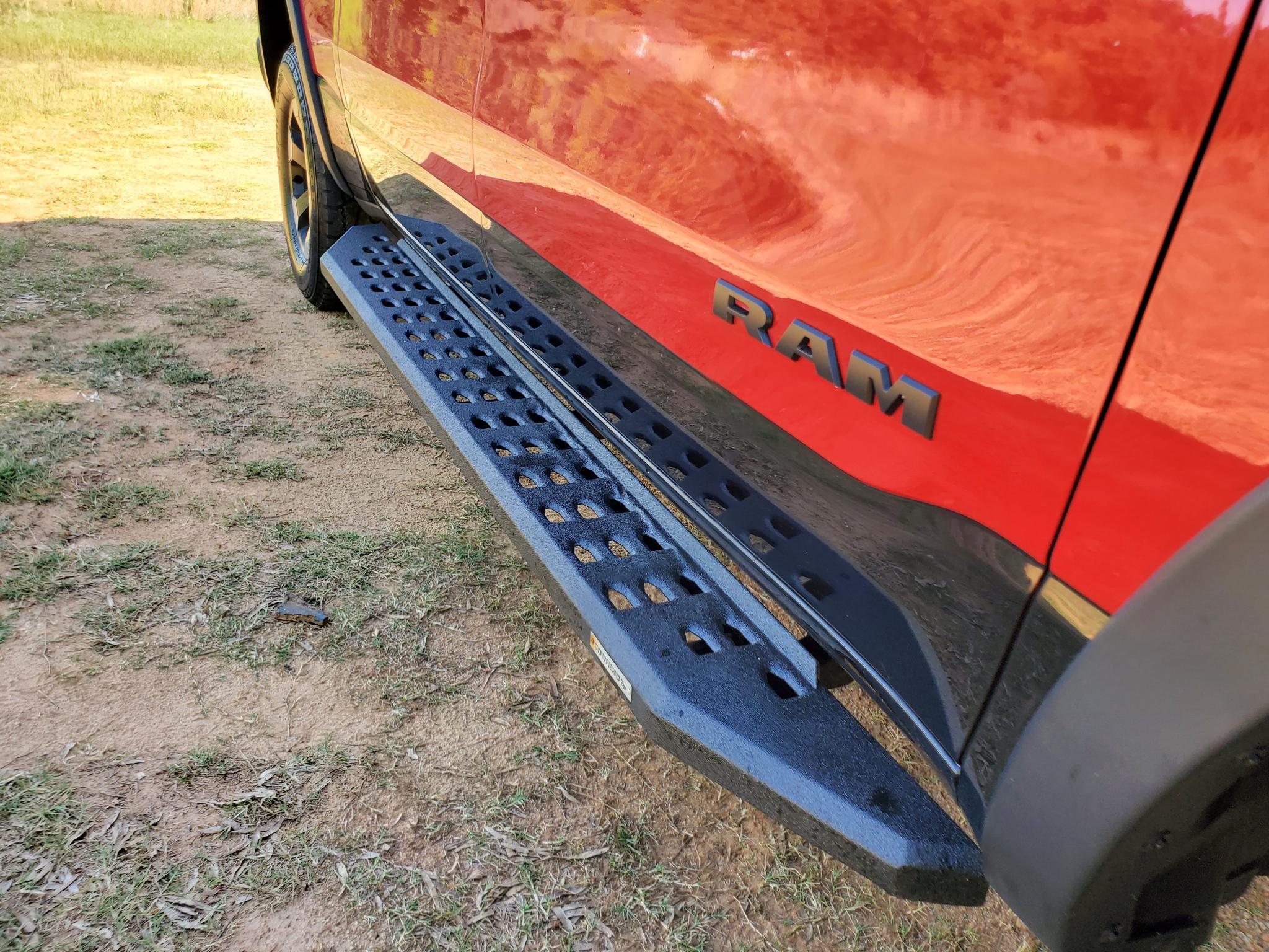 RAM 1500 Rebel 4x4 Crew Cab 5'7" Box 2019