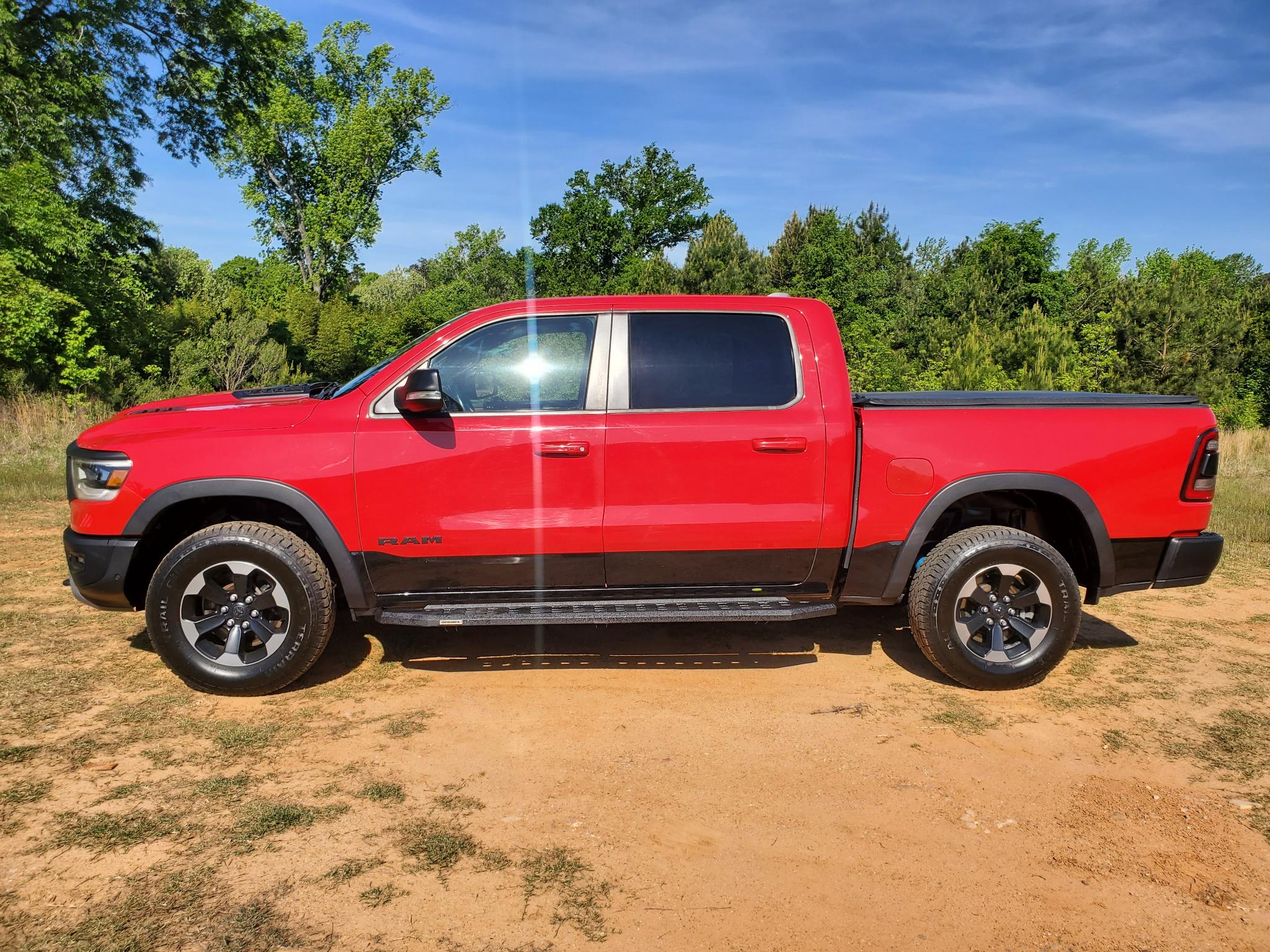 RAM 1500 Rebel 4x4 Crew Cab 5'7" Box 2019