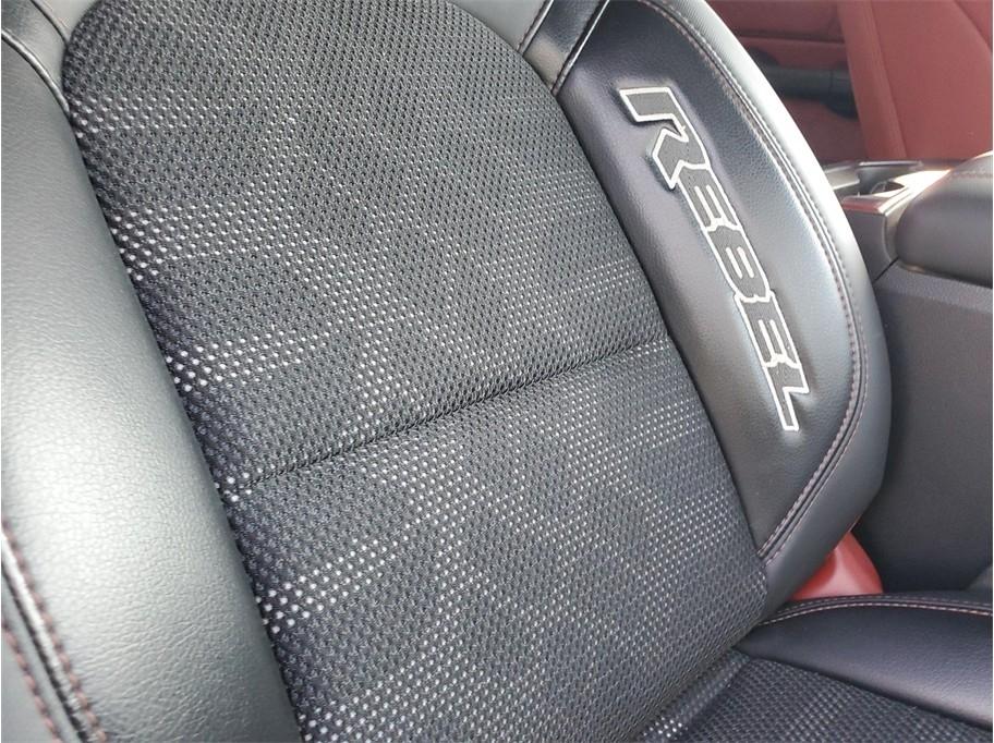 RAM 1500 Rebel 4x4 Crew Cab 5'7" Box 2019