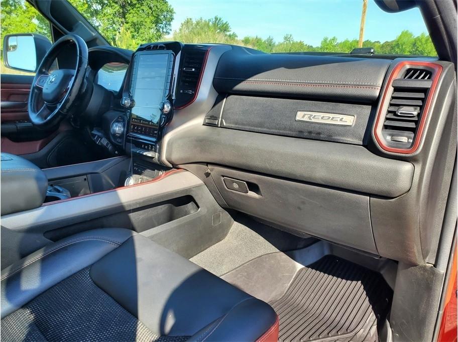 RAM 1500 Rebel 4x4 Crew Cab 5'7" Box 2019