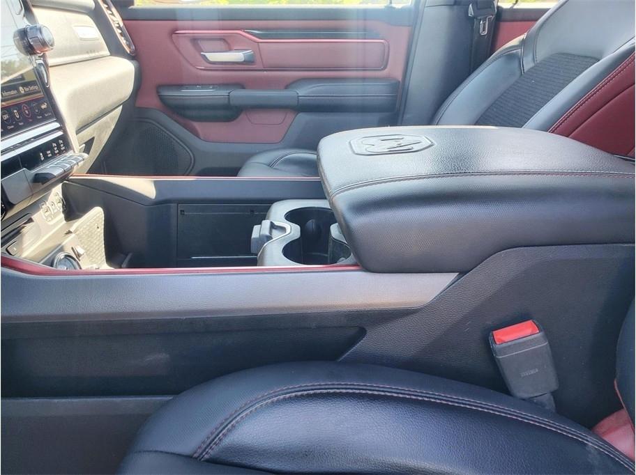 RAM 1500 Rebel 4x4 Crew Cab 5'7" Box 2019