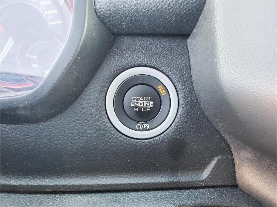 RAM 1500 Rebel 4x4 Crew Cab 5'7" Box 2019