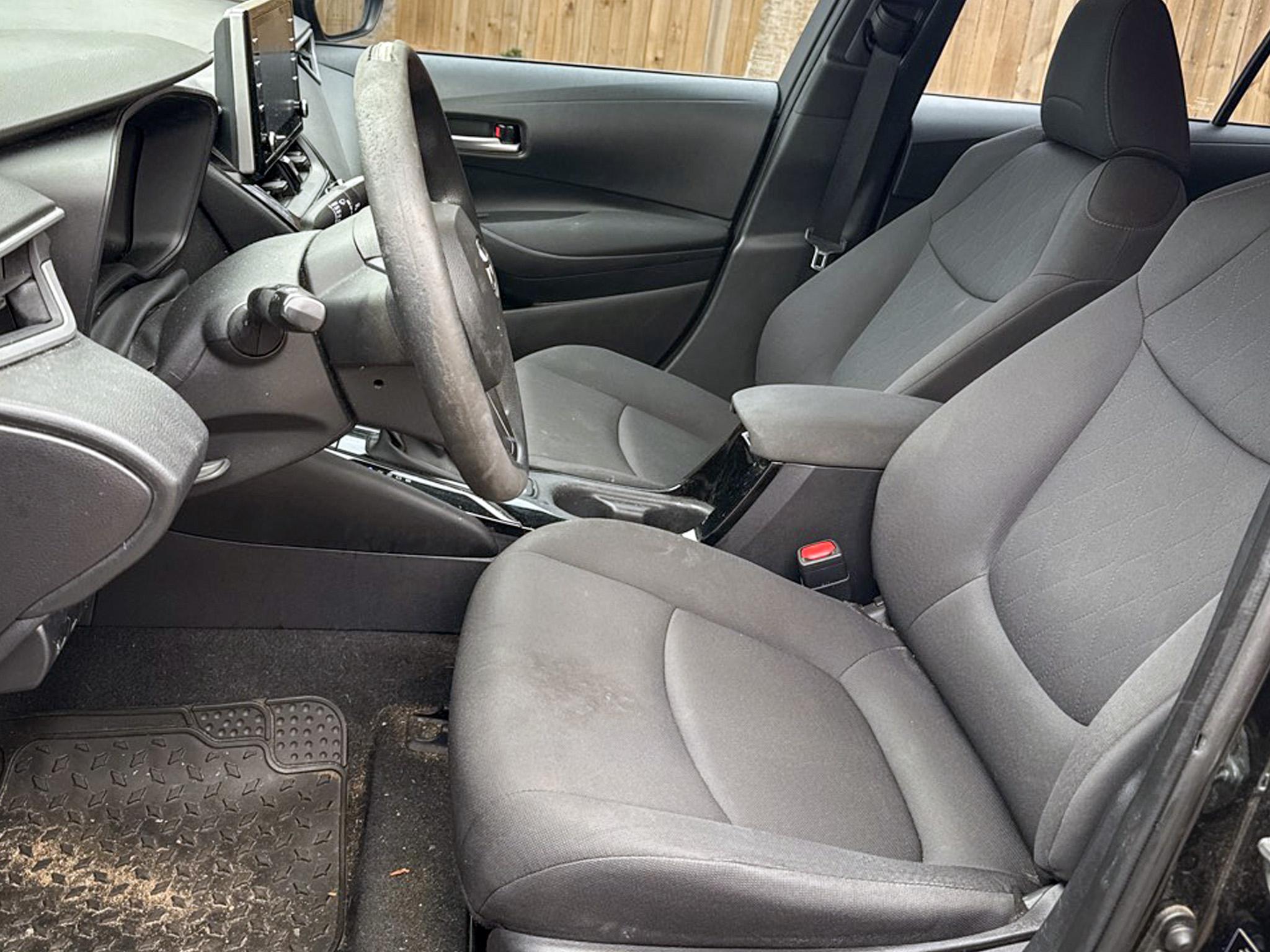 Toyota Corolla LE CVT (Natl) 2020