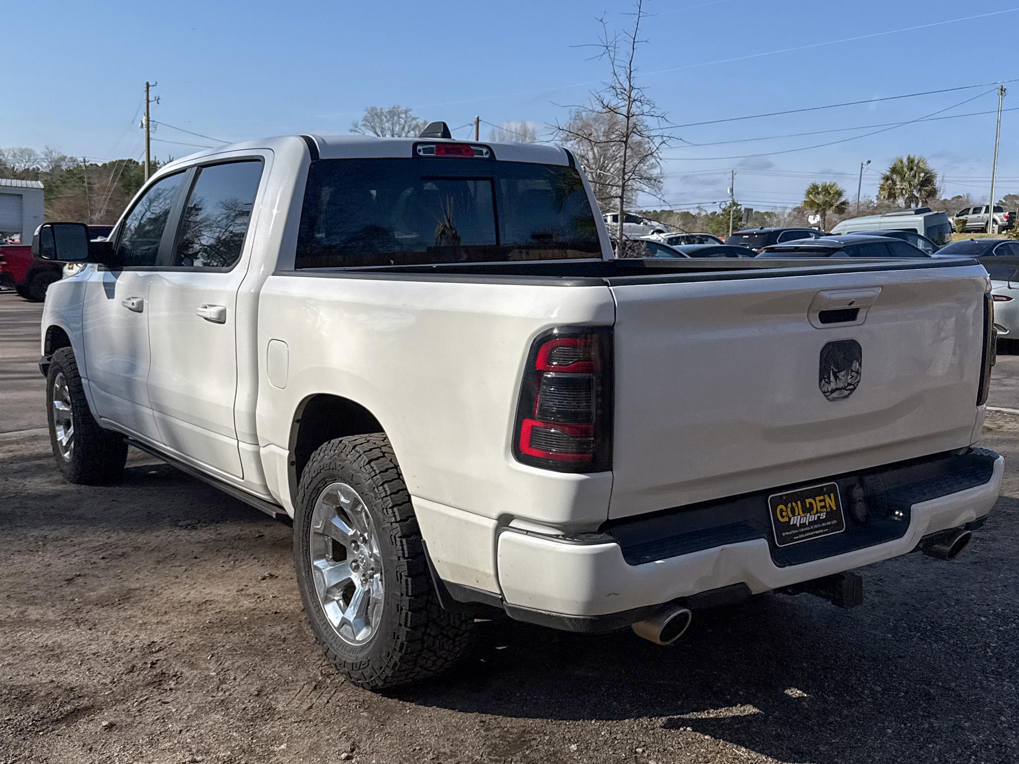 RAM 1500 Big Horn/Lone Star 4x4 Crew Cab 5'7" Box 2019