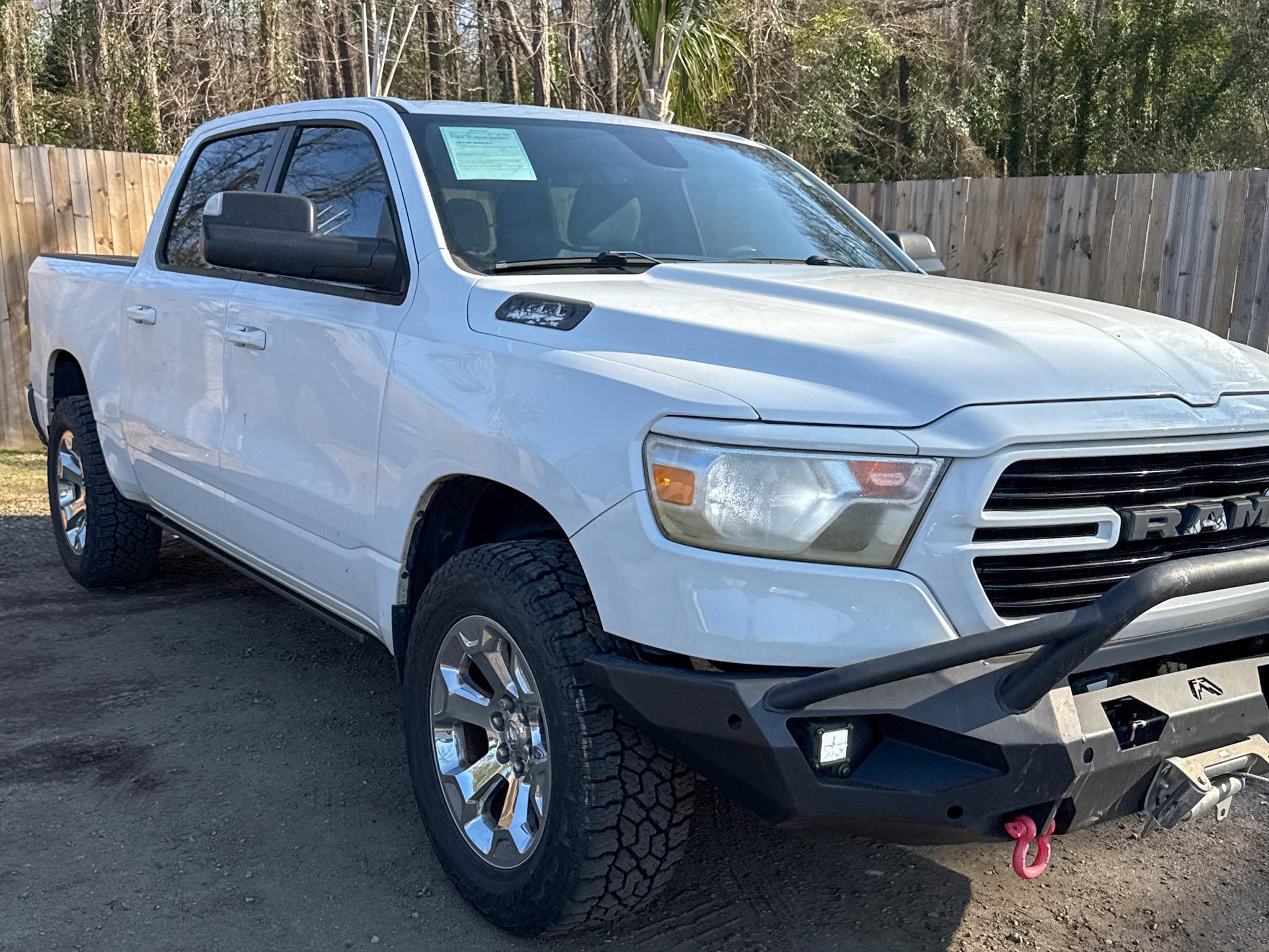 RAM 1500 Big Horn/Lone Star 4x4 Crew Cab 5'7" Box 2019