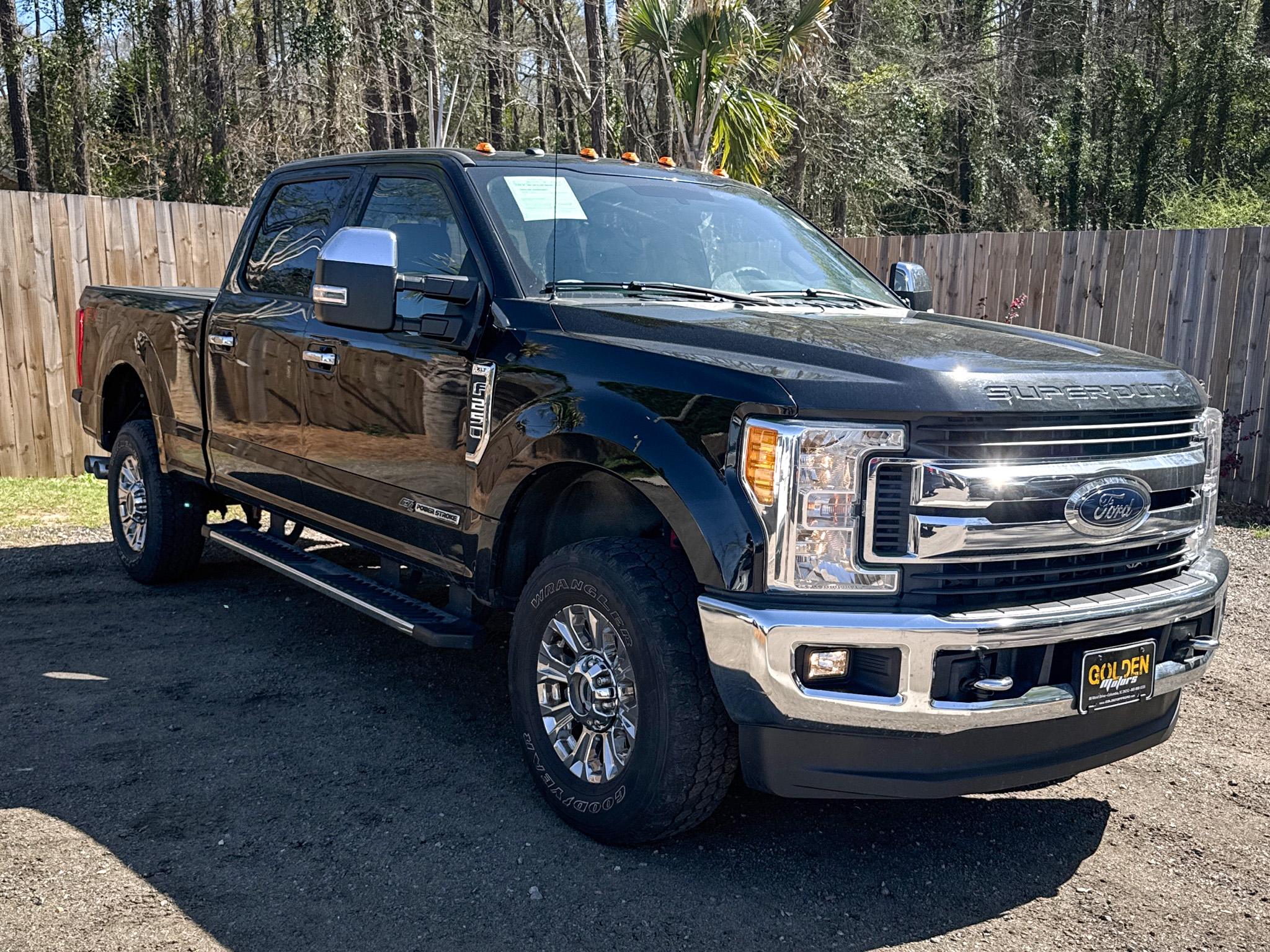 Ford Super Duty F-250 SRW  2017