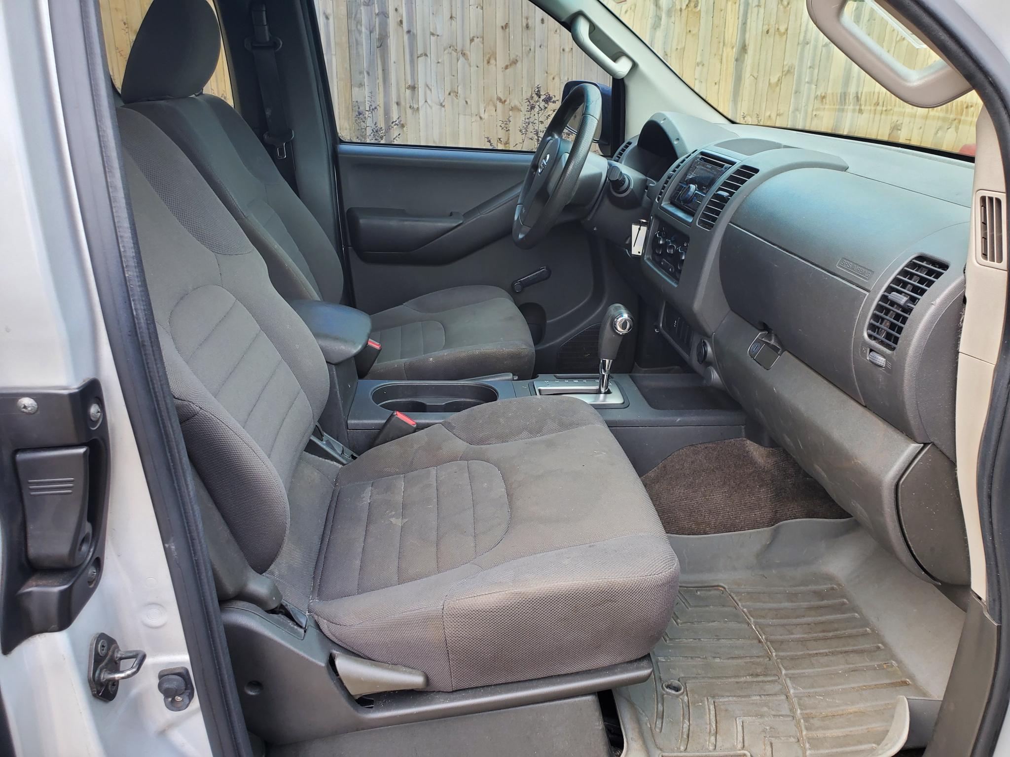 Nissan Frontier 2WD King Cab I4 Auto S 2012