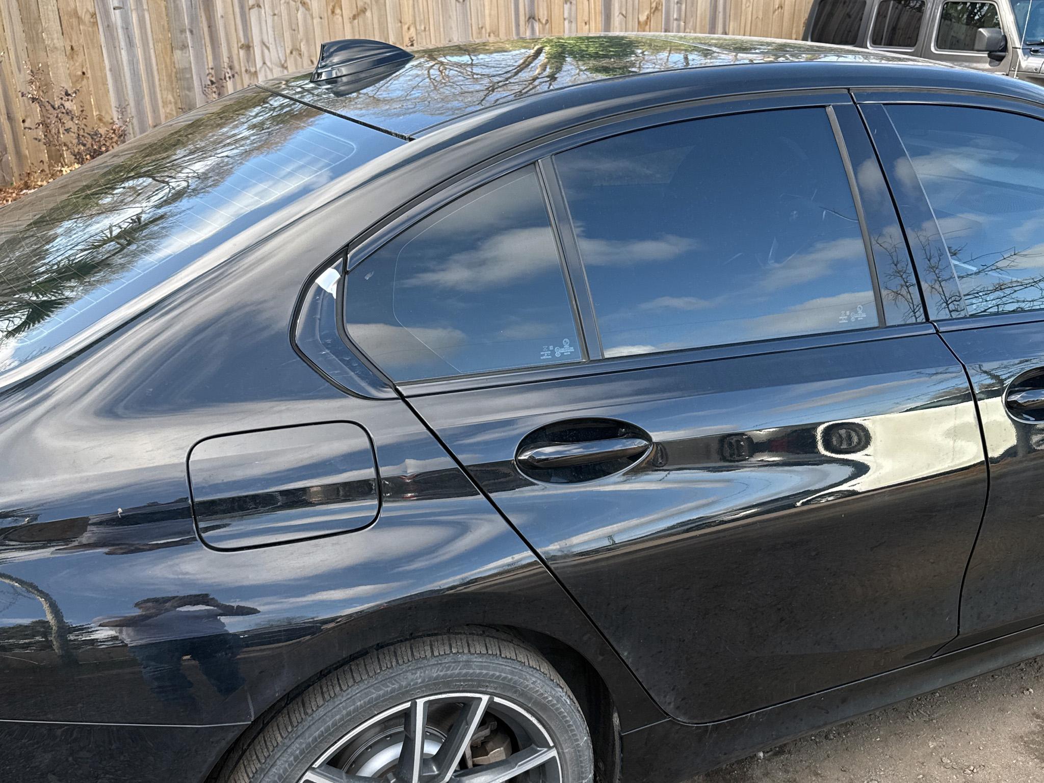 BMW 3 Series 330i Sedan 2019