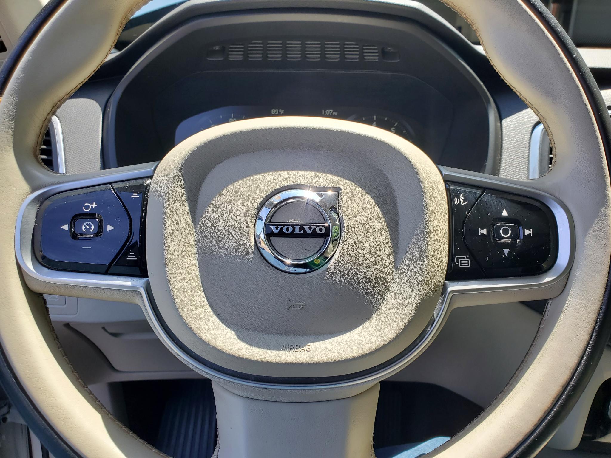Volvo XC90 T6 AWD Momentum 2019