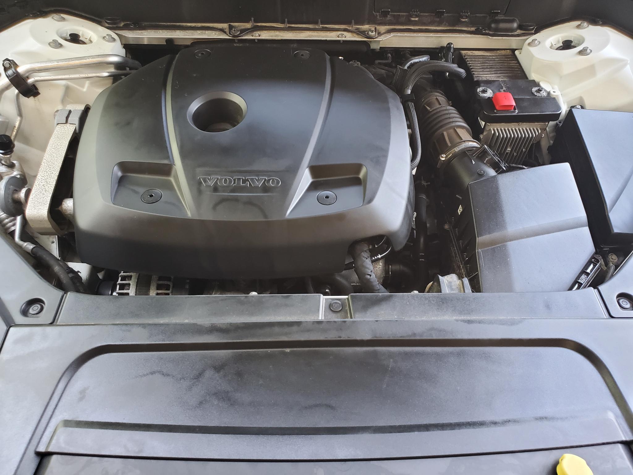 Volvo XC90 T6 AWD Momentum 2019