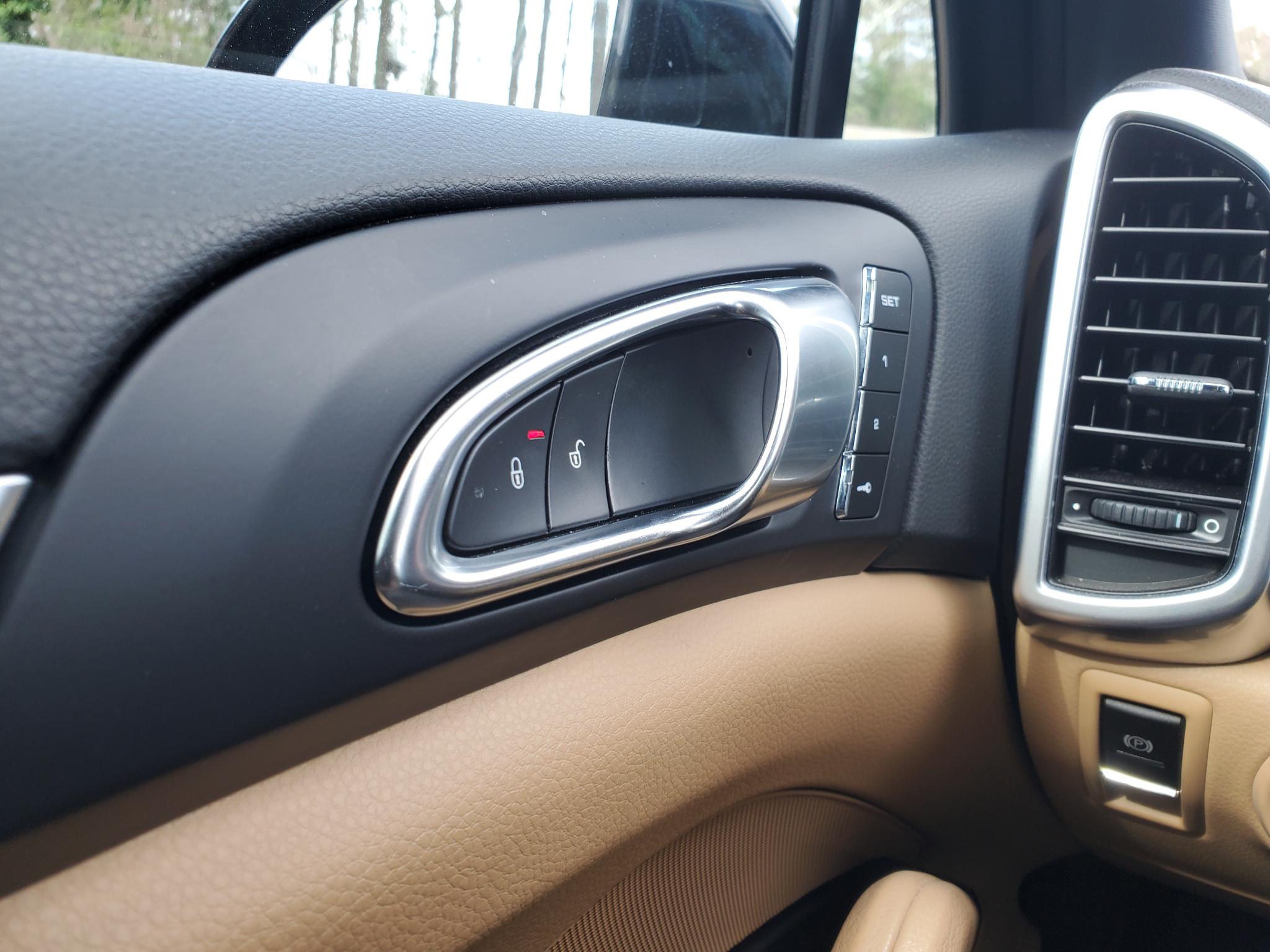 Porsche Cayenne S AWD 2017