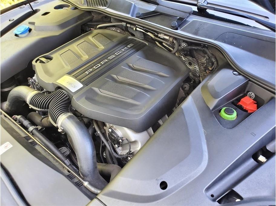 Porsche Cayenne S AWD 2017