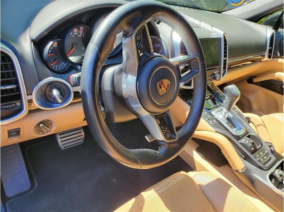 Porsche Cayenne S AWD 2017