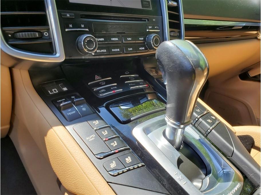 Porsche Cayenne S AWD 2017