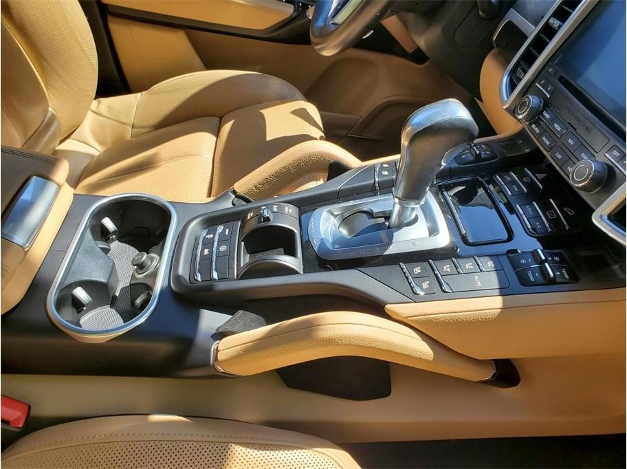 Porsche Cayenne S AWD 2017