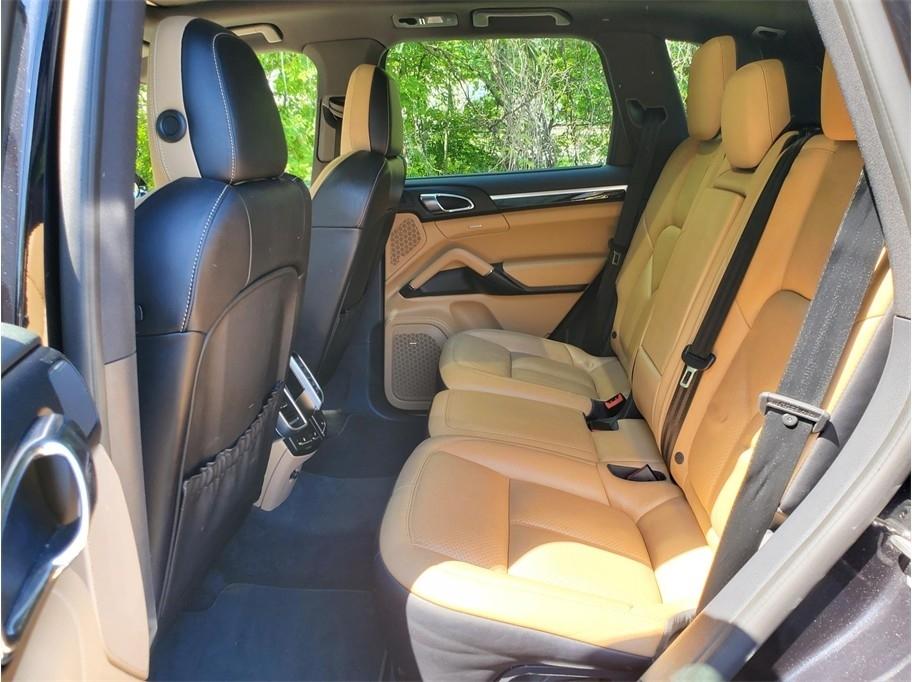 Porsche Cayenne S AWD 2017