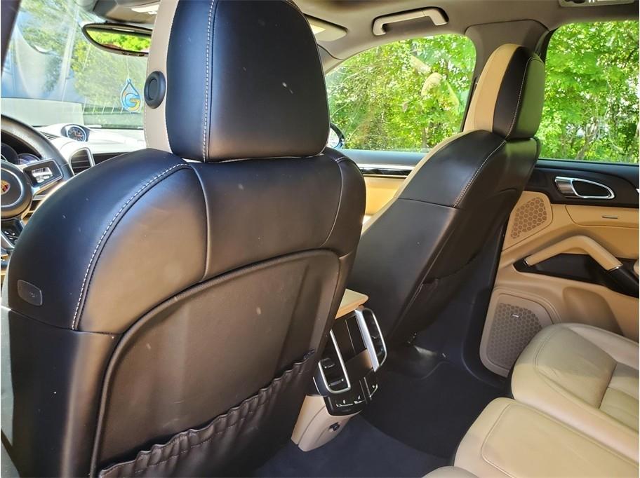 Porsche Cayenne S AWD 2017