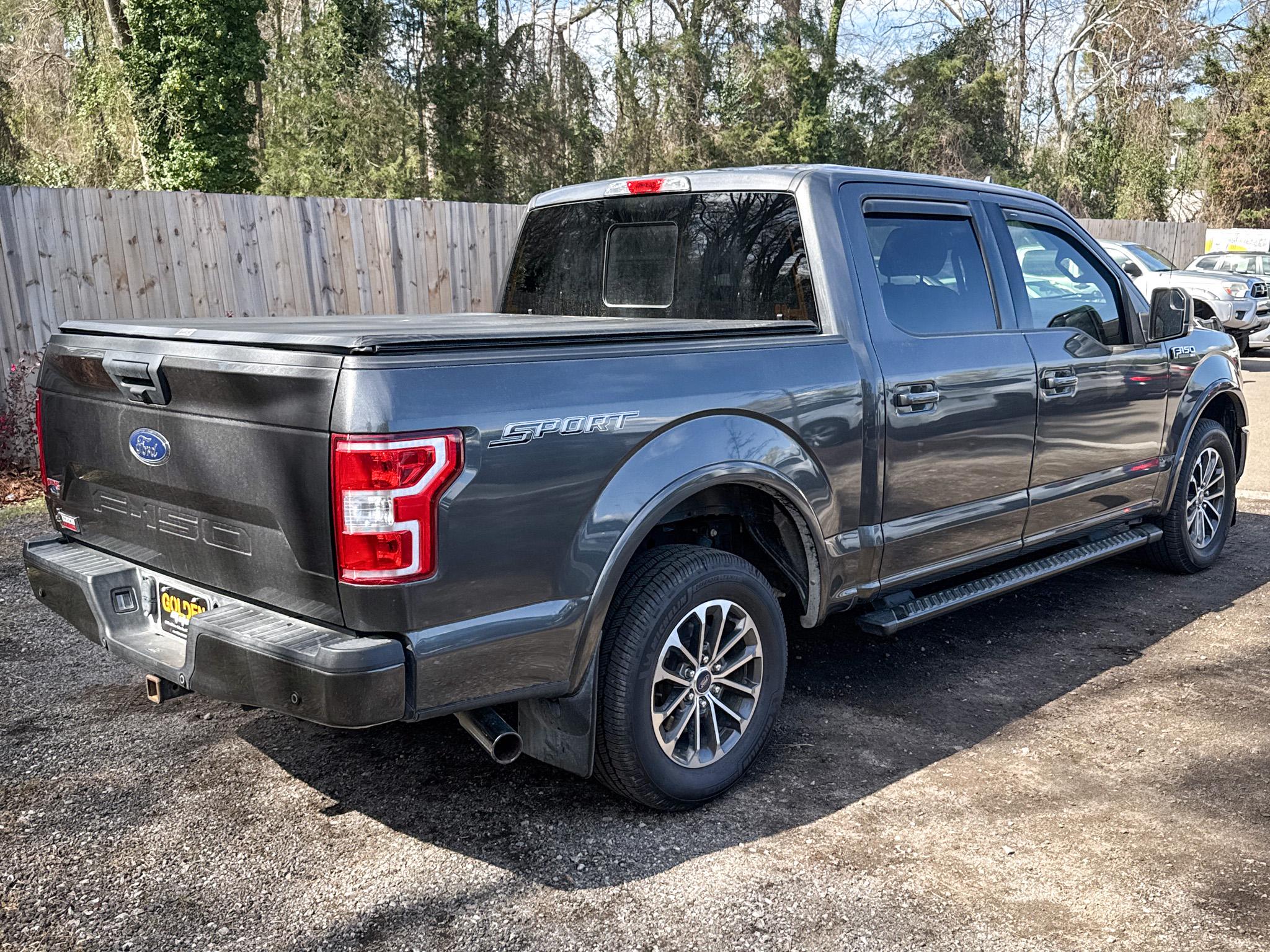 Ford F-150 XLT 2WD SuperCrew 5.5' Box 2020