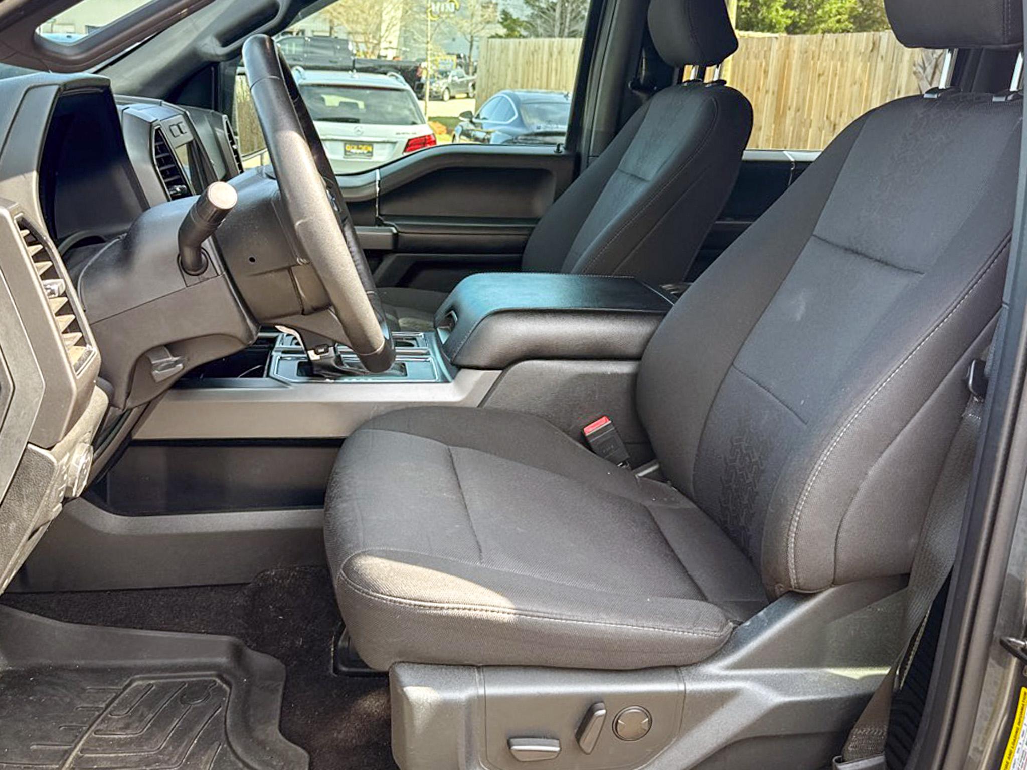 Ford F-150 XLT 2WD SuperCrew 5.5' Box 2020