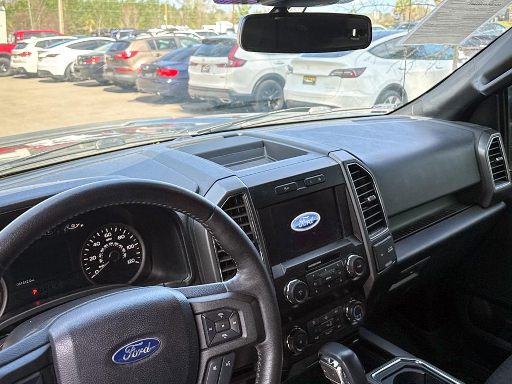 Ford F-150 XLT 2WD SuperCrew 5.5' Box 2020