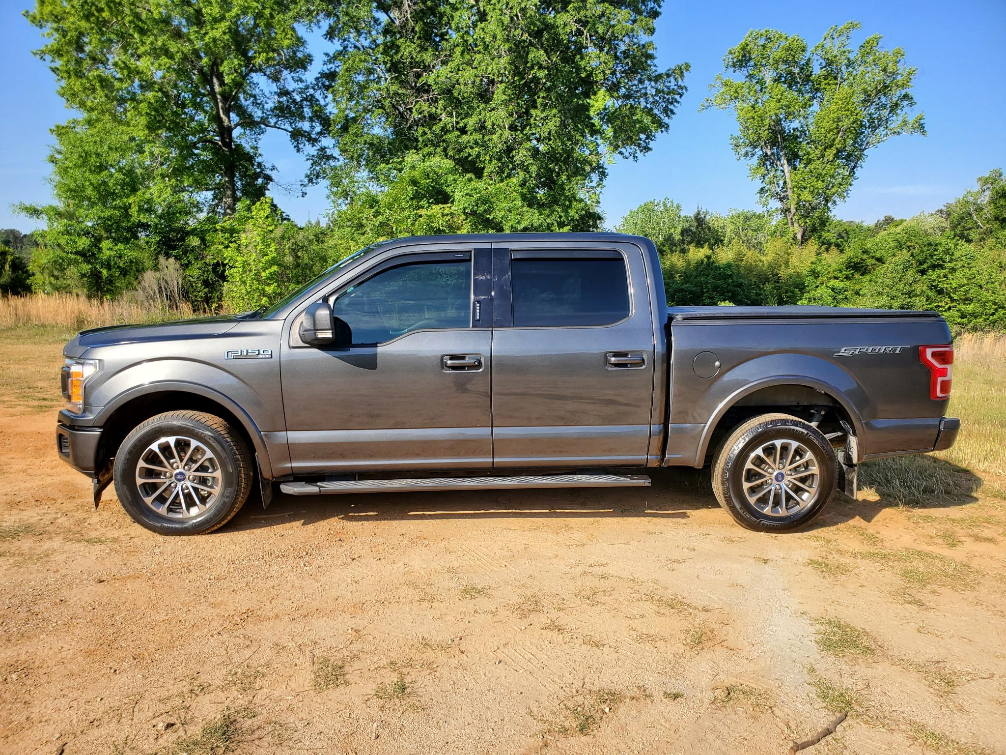 Ford F-150 XLT 2WD SuperCrew 5.5' Box 2020