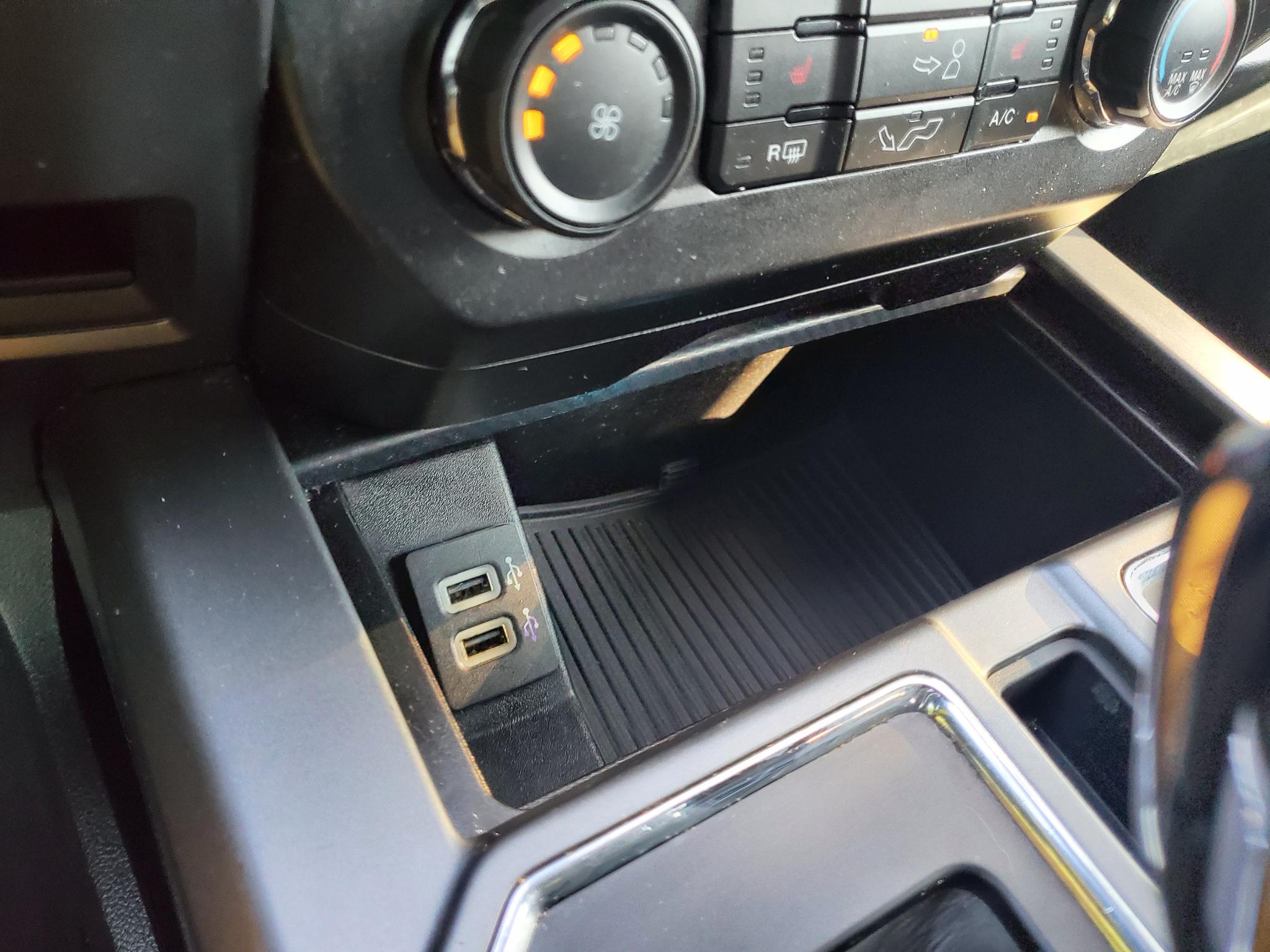 Ford F-150 XLT 2WD SuperCrew 5.5' Box 2020