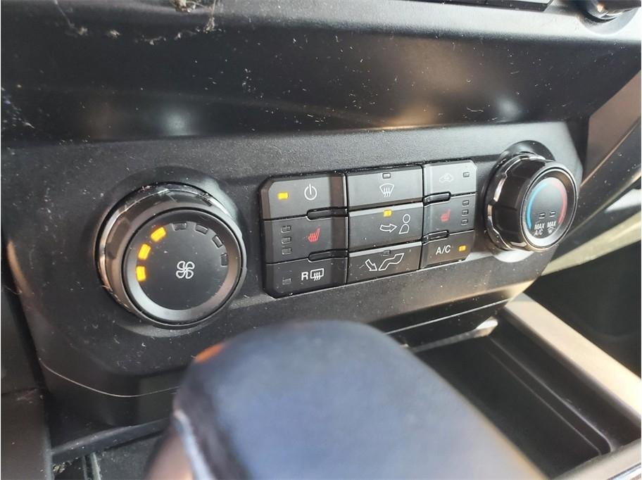 Ford F-150 XLT 2WD SuperCrew 5.5' Box 2020