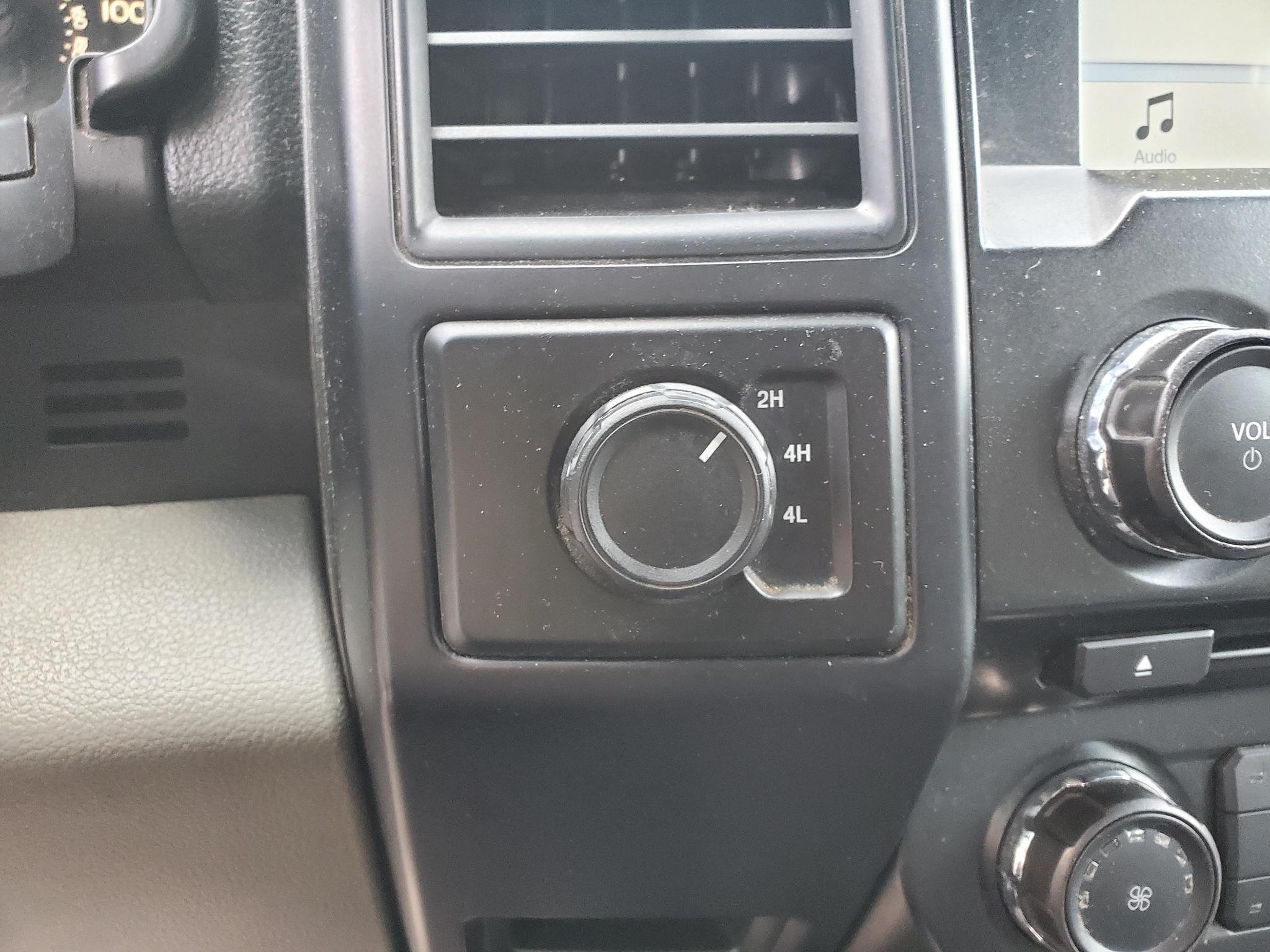 Ford F-150 XLT 4WD SuperCab 6.5' Box 2017