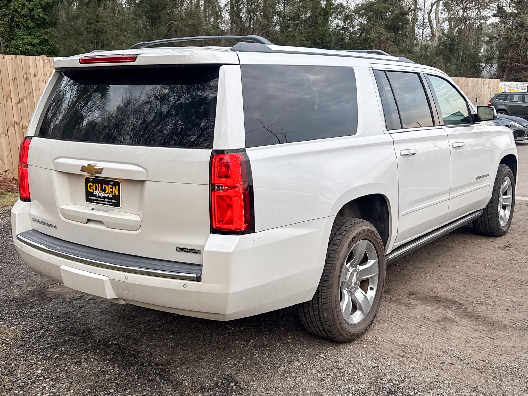 Chevrolet Suburban 4WD 4dr 1500 Premier 2017