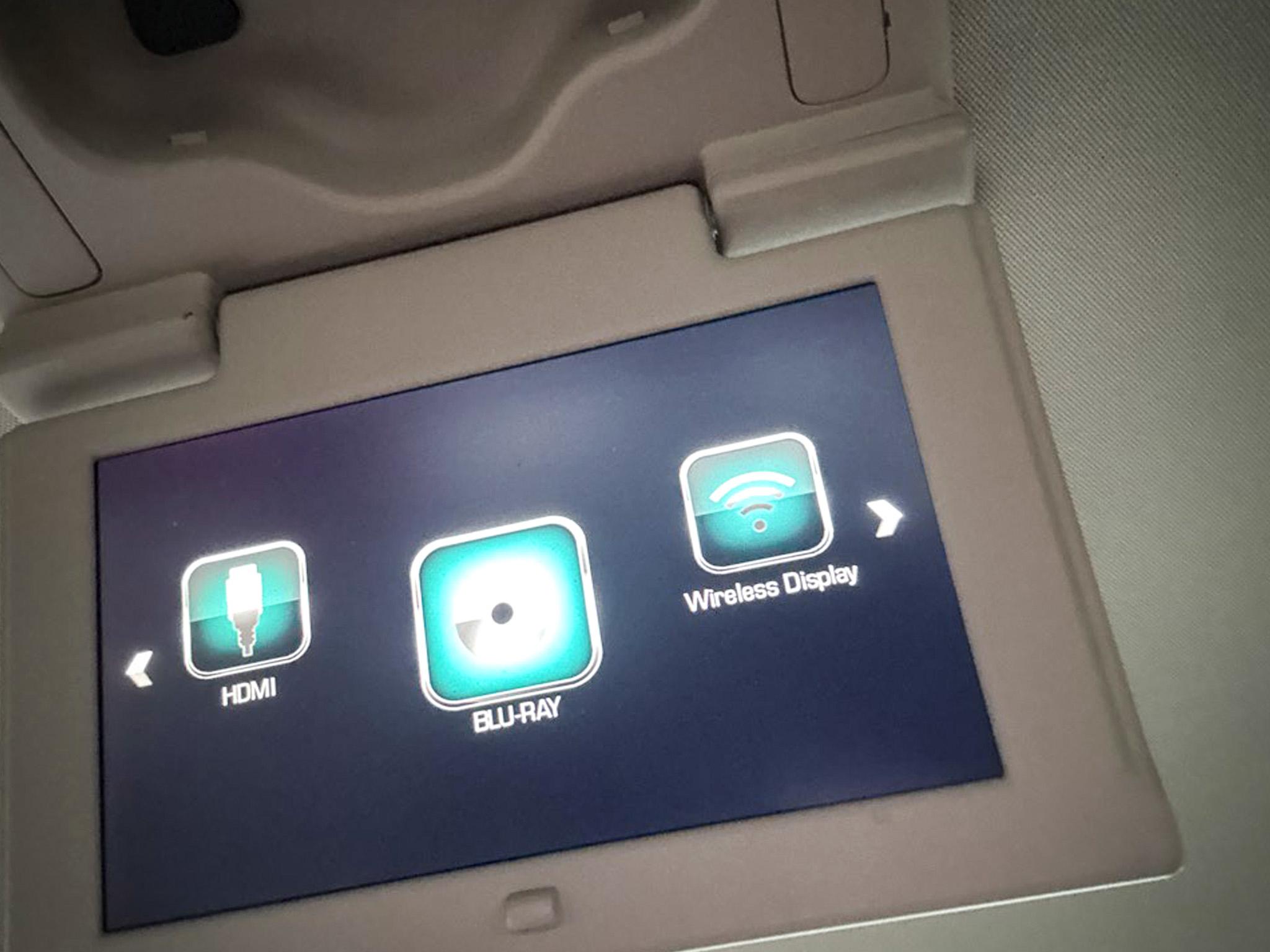 Chevrolet Suburban 4WD 4dr 1500 Premier 2017