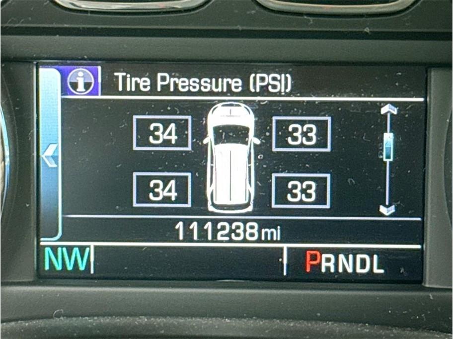 Chevrolet Suburban 4WD 4dr 1500 Premier 2017