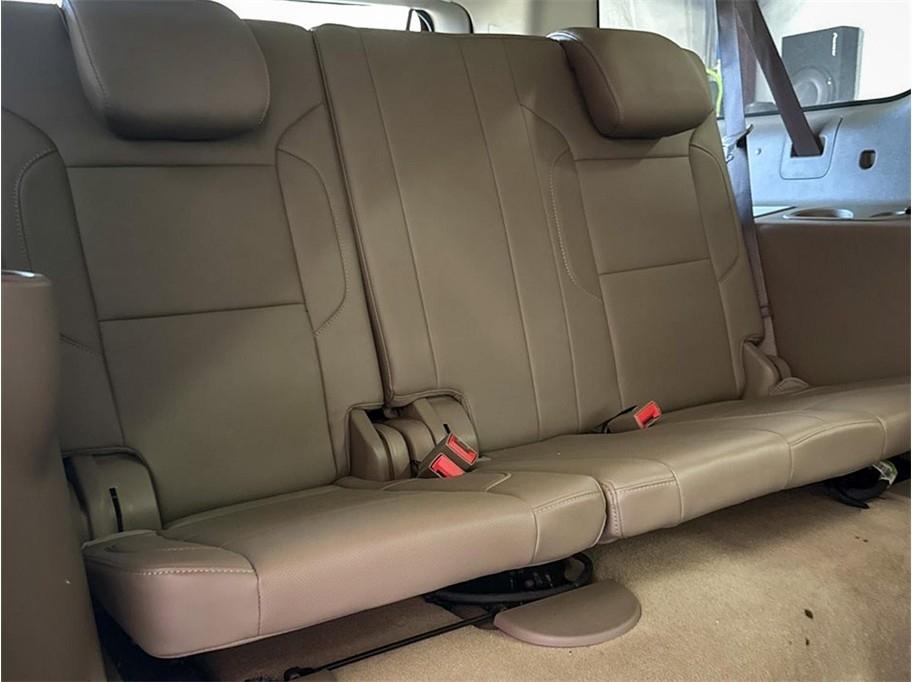 Chevrolet Suburban 4WD 4dr 1500 Premier 2017