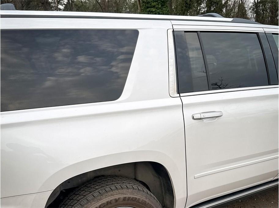 Chevrolet Suburban 4WD 4dr 1500 Premier 2017