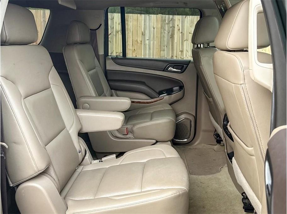 Chevrolet Suburban 4WD 4dr 1500 Premier 2017