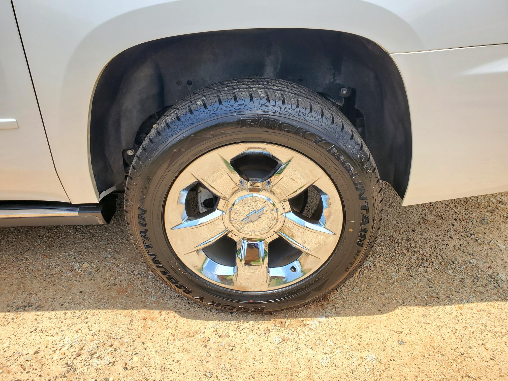 Chevrolet Suburban  2017