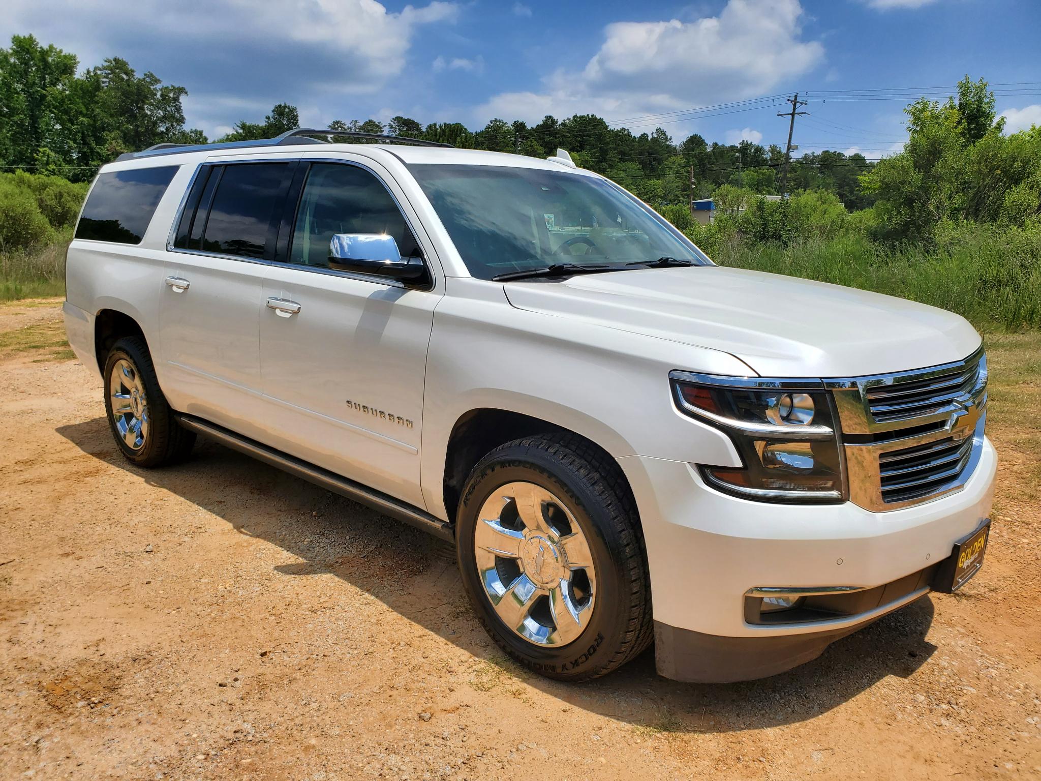 Chevrolet Suburban  2017