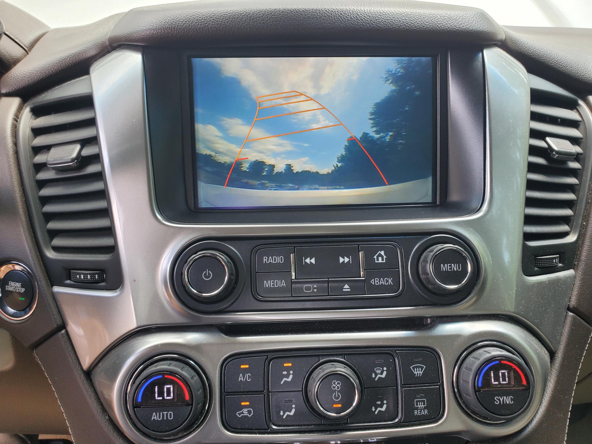 Chevrolet Suburban  2017